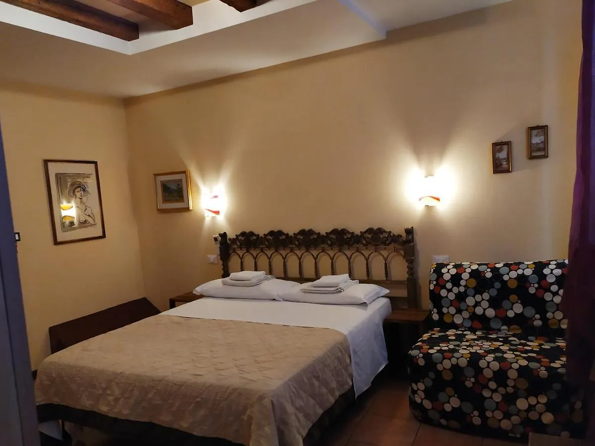 Ca Tron Apartment Next To Rialto Bridge Venice Italy