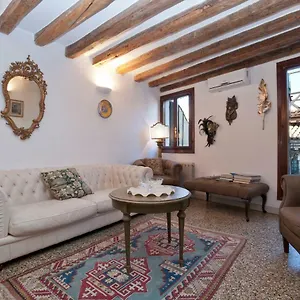 Ca Leonora Venice